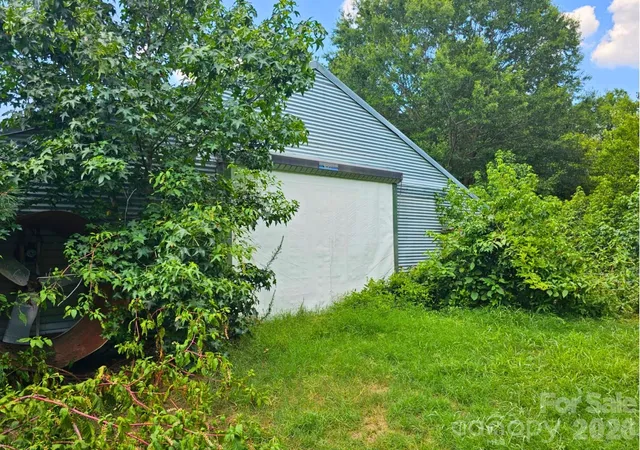 Photo 3 of House for sale at 3145 Upper White Store Rd #381, Peachland, NC 28133 | MLS# 4413109 | Listing updated on 2026-08-30