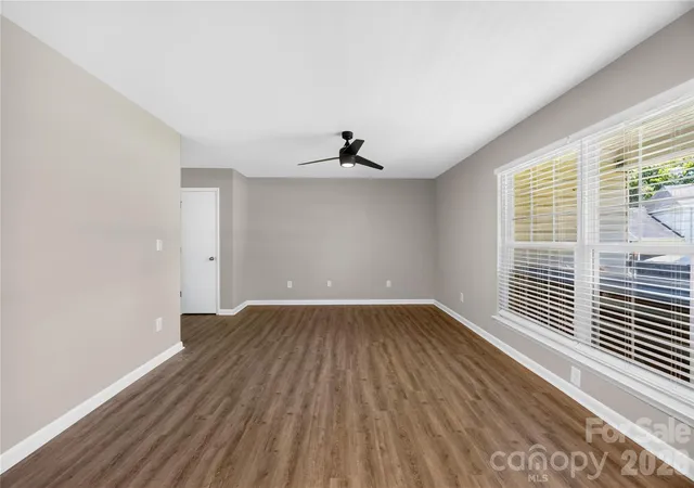 5th image of 4605 Coronado Dr #N, Charlotte, NC 28212 | MLS# 4413113