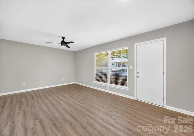 Photo 3 of Condo for sale at 4605 Coronado Dr #N, Charlotte, NC 28212 | MLS# 4413113 | Listing updated on 2026-10-01