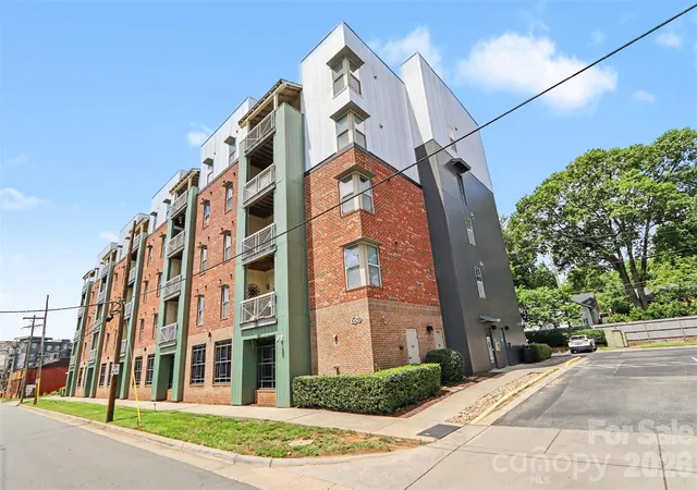 Condo for sale at 630 Calvert St #1101, Charlotte, NC 28208 | MLS# 4413119