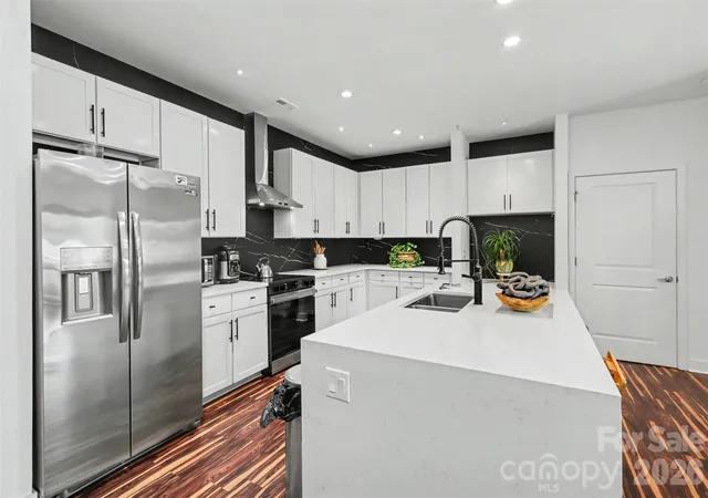 Photo 3 of Condo for sale at 630 Calvert St #Unit 1101, Charlotte, NC 28208 | MLS# 4413119 | Listing updated on 2026-09-30