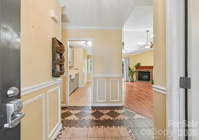Photo 4 of Single family home for sale at 13942 Dannemara Dr, Pineville, NC 28134 | MLS# 4413129 | Listing updated on 2026-10-02