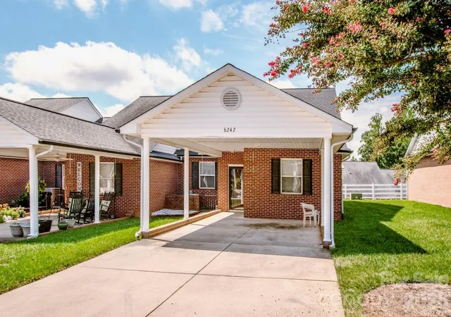 1st image of 6242 Orchid Ct, Denver, NC 28037 | MLS# 4413136