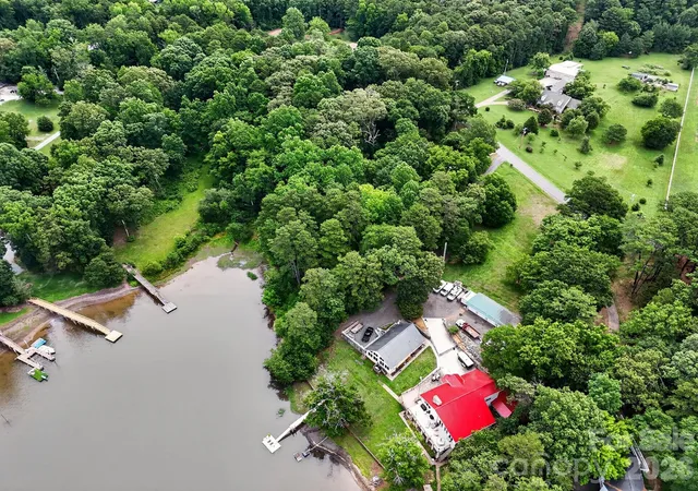 5th image of 11211 Arthur Auten Rd, Huntersville, NC 28078 | MLS# 4413146