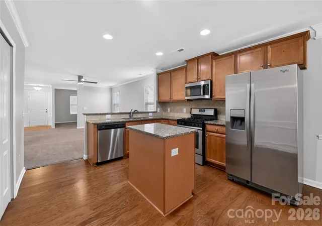 Photo 4 of Single family home for sale at 1716 White Willow Ave, Gastonia, NC 28054 | MLS# 4413148 | Listing updated on 2026-08-18