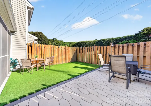 4th image of 9712 Elizabeth Townes Ln, Charlotte, NC 28277 | MLS# 4413149