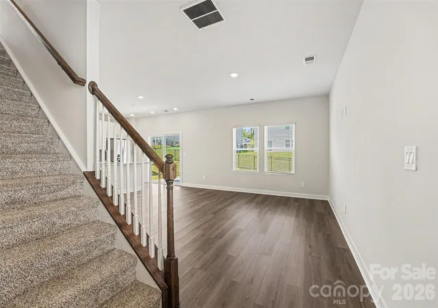 Photo 4 of Single family home for sale at 155 Shepherds Landing Dr, Mooresville, NC 28115 | MLS# 4413190 | Listing updated on 2026-09-03