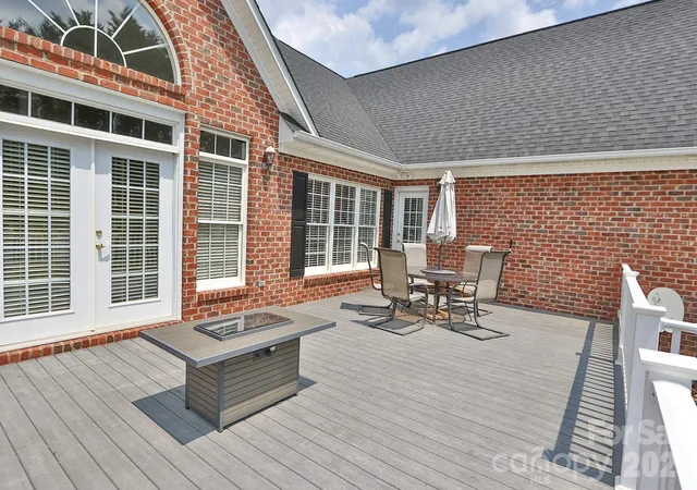 Photo 4 of Single family home for sale at 531 Westbrook St, Jonesville, NC 28642 | MLS# 4413218 | Listing updated on 2026-09-25