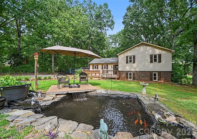 1st image of 608 Hoyle St, Lincolnton, NC 28092 | MLS# 4413256