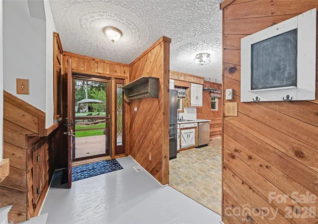 4th image of 608 Hoyle St, Lincolnton, NC 28092 | MLS# 4413256