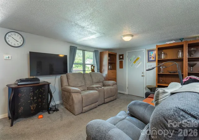 3rd image of 8 First St, Asheville, NC 28803 | MLS# 4413257