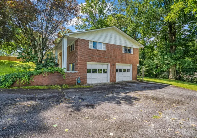5th image of 1317 Hyman Ave, Hendersonville, NC 28792 | MLS# 4413264