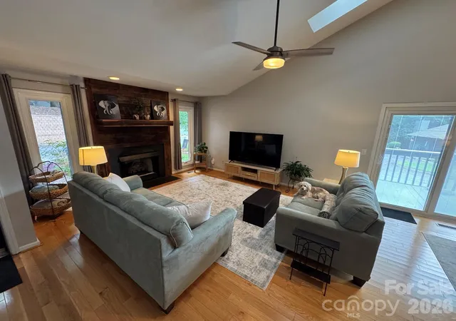 4th image of 501 Independence Trl, Morganton, NC 28655 | MLS# 4413269