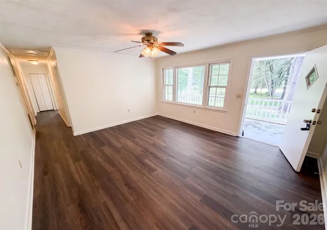 3rd image of 5100 Robinwood Dr, Charlotte, NC 28215 | MLS# 4413281