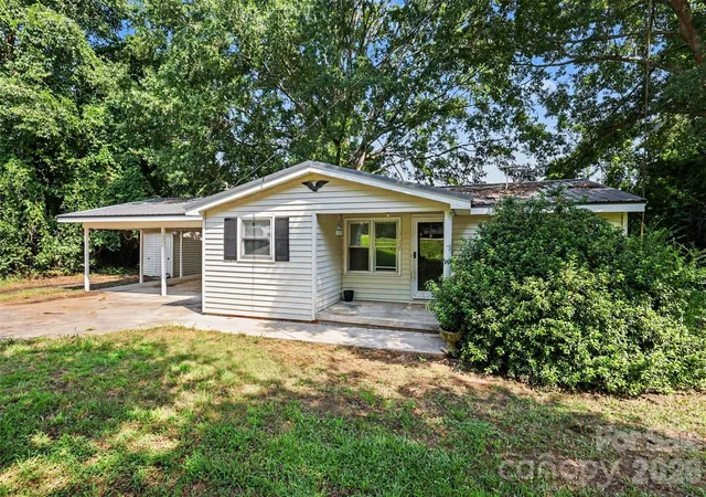 2nd image of 14059 W Hwy 55 Hwy, Blacksburg, SC 29702 | MLS# 4413284