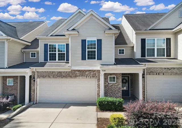 Photo 1 of Townhouse for sale at 6640 Portland Rose Ln, Charlotte, NC 28210 | MLS# 4413293 | Listing updated on 2026-10-09