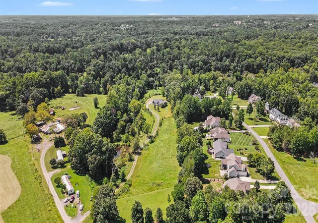 37th image of 140 Broome Farm Ln, Mooresville, NC 28115 | MLS# 4413298