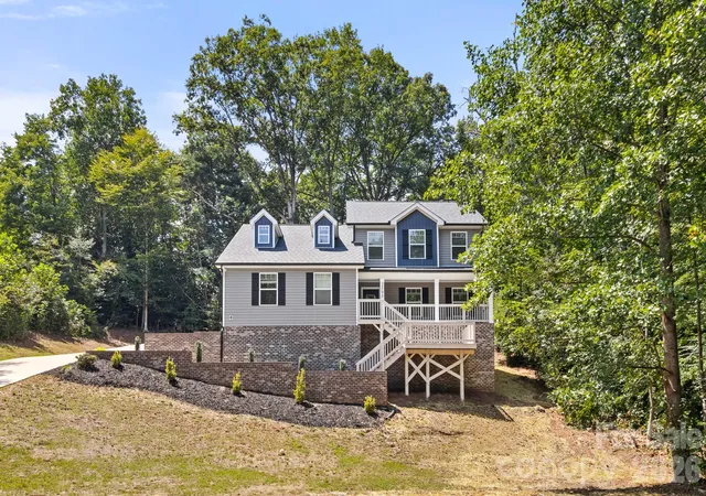 1st image of 2595 Henry Falls Dr, Hickory, NC 28602 | MLS# 4413299