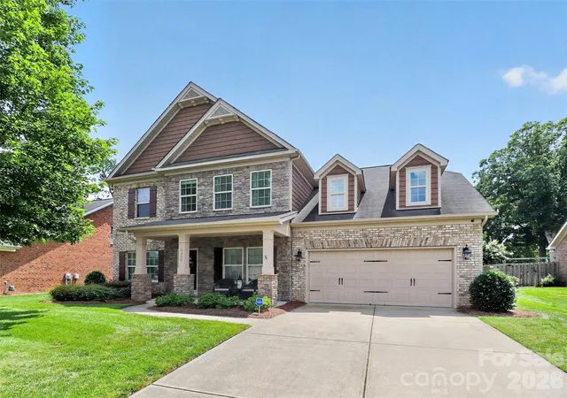 1st image of 5409 Poplar Knoll Dr, Matthews, NC 28105 | MLS# 4413304