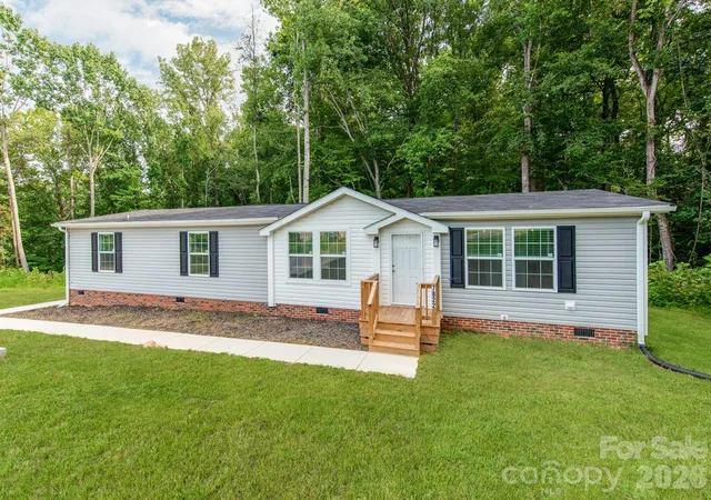 2nd image of 7822 Stillwater Dr, Sherrills Ford, NC 28673 | MLS# 4413305