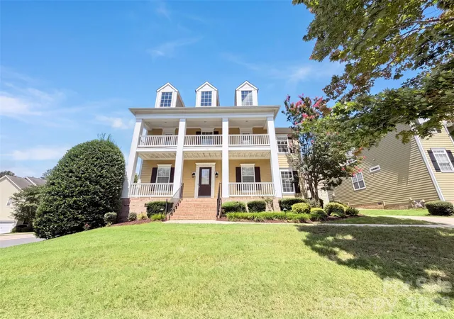 1st image of 9928 Daufuskie Dr, Charlotte, NC 28278 | MLS# 4413308