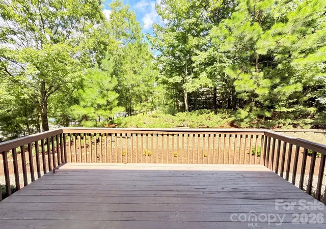 25th image of 9928 Daufuskie Dr, Charlotte, NC 28278 | MLS# 4413308