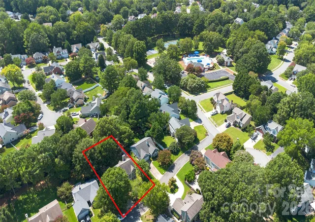 47th image of 8914 Raven Park Dr, Charlotte, NC 28216 | MLS# 4413312