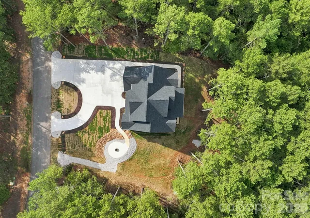 4th image of 2189 Lighthouse Ln, Connelly Springs, NC 28612 | MLS# 4413313