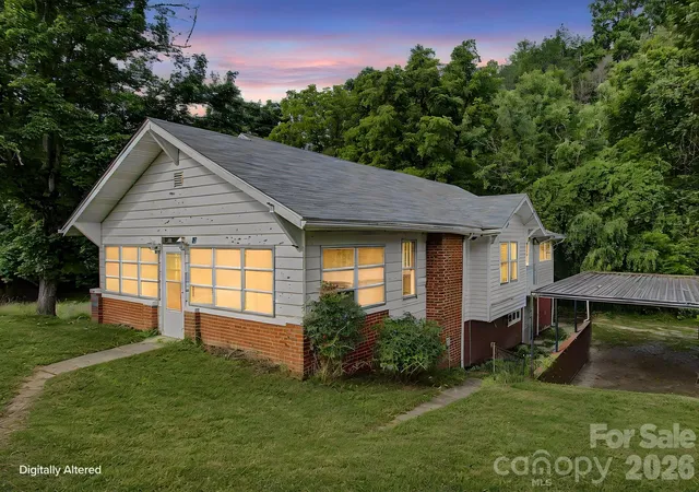 Photo 2 of Single family home for sale at 47 Stone Cottage Rd, Mars Hill, NC 28754 | MLS# 4413320 | Listing updated on 2026-08-12