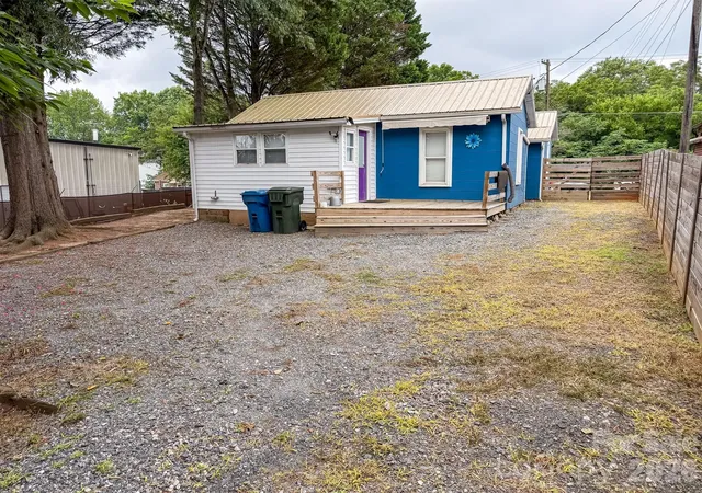 5th image of 29 10Th St Se, Hickory, NC 28602 | MLS# 4413336