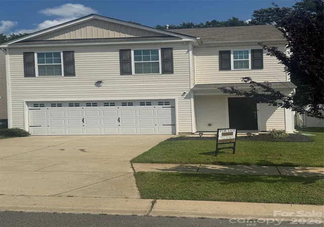 1st image of 3168 Green Apple Dr, Dallas, NC 28034 | MLS# 4413344