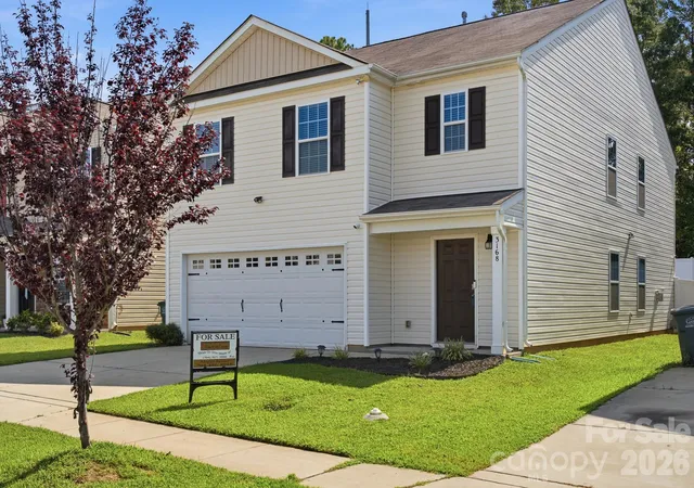 Photo 3 of Single family home for sale at 3168 Green Apple Dr, Dallas, NC 28034 | MLS# 4413344 | Listing updated on 2026-10-07