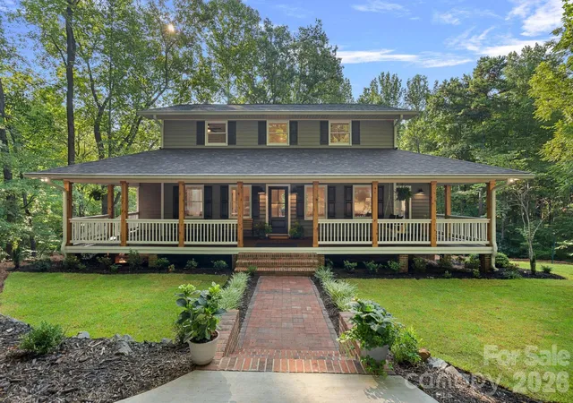1st image of 508 Red Barn Trl, Matthews, NC 28104 | MLS# 4413377