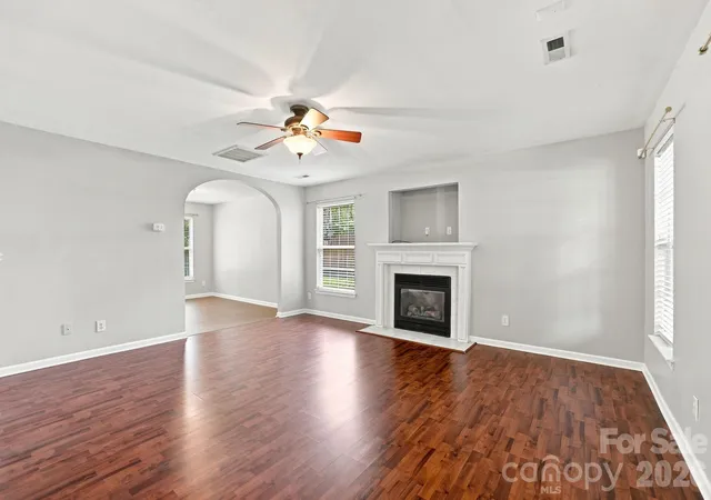 3rd image of 1406 Juniper Hills Ln, Fort Mill, SC 29707 | MLS# 4413399