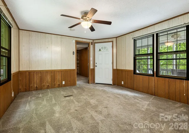 Photo 5 of Single family home for sale at 1903 Old Mountain Rd, Mars Hill, NC 28754 | MLS# 4413410 | Listing updated on 2026-08-18