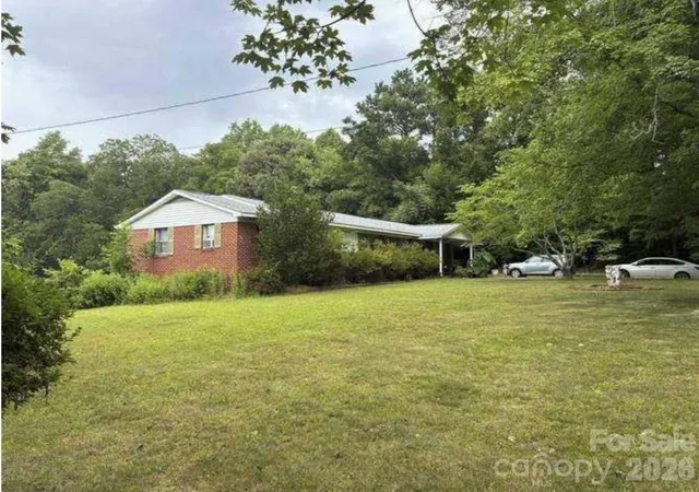 2nd image of 210 Sharon Rd, York, SC 29745 | MLS# 4413451