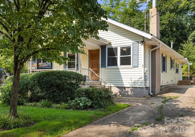 1st image of 48 Carrier St, Asheville, NC 28806 | MLS# 4413452