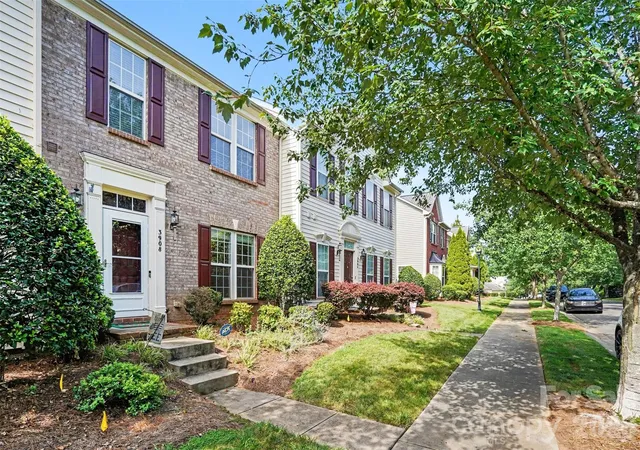 3rd image of 3908 Archer Notch Ln, Huntersville, NC 28078 | MLS# 4413459