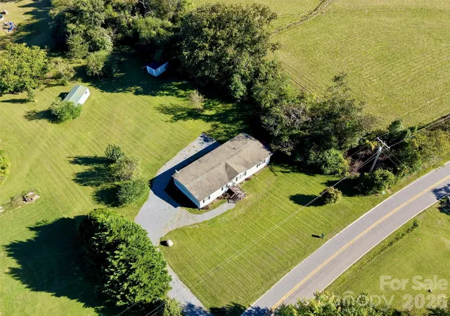 Photo 3 of Single family home for sale at 2400 Rock Rd, Rutherfordton, NC 28139 | MLS# 4413460 | Listing updated on 2026-10-02