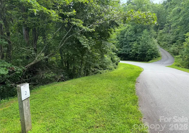 4th image of 97 High Hickory Trl #2, Swannanoa, NC 28778 | MLS# 4413464