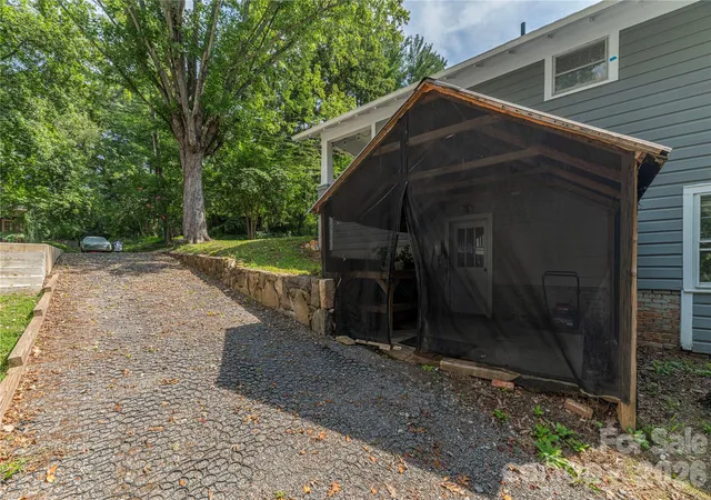 31st image of 6 Birch St, Asheville, NC 28801 | MLS# 4413466