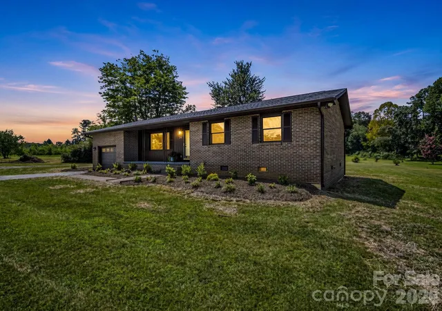 1st image of 24 Verbena Wy #5, Flat Rock, NC 28731 | MLS# 4413467