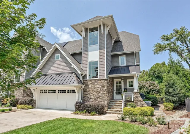 image of 2820 Irby Dr, Charlotte, NC 28209 | MLS# 4413472