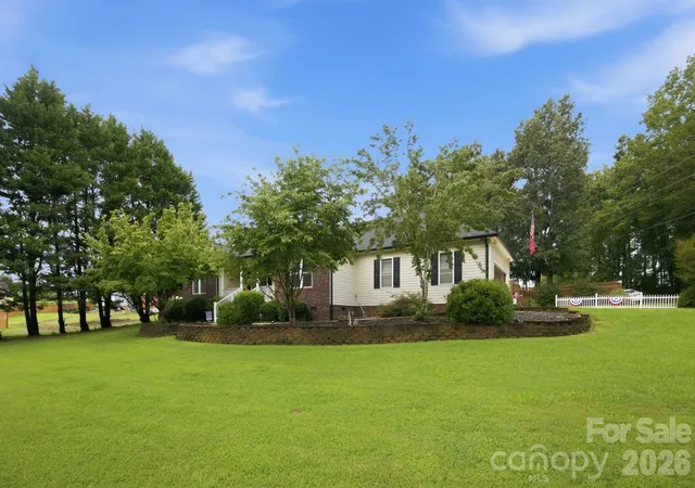 48th image of 359 Huffstetler Lake Rd, Dallas, NC 28034 | MLS# 4413475