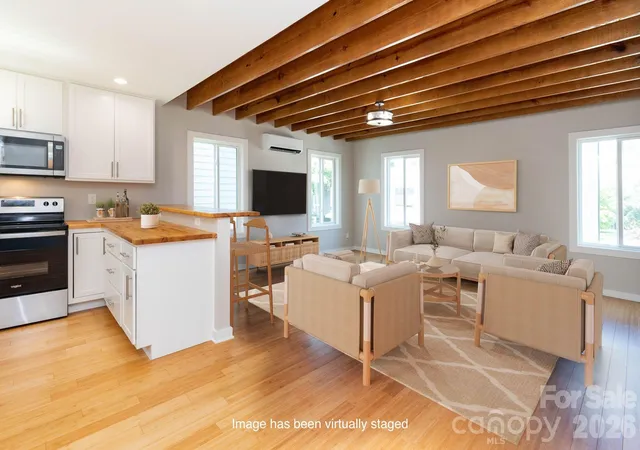 image of 56 W Cascade St, Arden, NC 28704 | MLS# 4413479