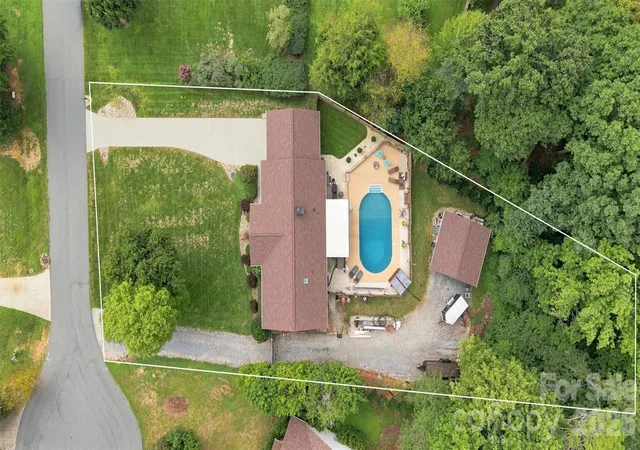 Photo 3 of Single family home for sale at 3867 Angie Dr, Denver, NC 28037 | MLS# 4413500 | Listing updated on 2026-08-31