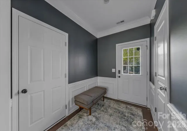 Photo 4 of Townhouse for sale at 2419 Diplomat Ln, Charlotte, NC 28210 | MLS# 4413506 | Listing updated on 2026-09-05