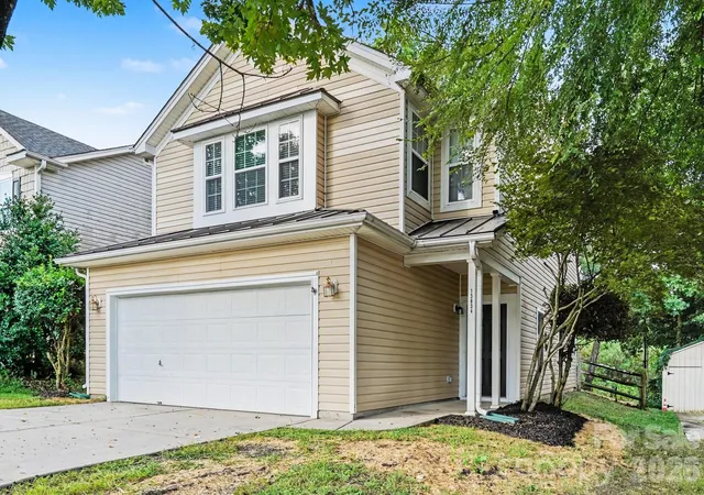 Photo 2 of Single family home for sale at 13634 Riding Hill Ave, Charlotte, NC 28213 | MLS# 4413541 | Listing updated on 2026-08-27