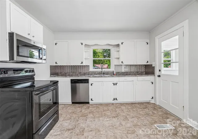 2nd image of 808 Lowery St, Shelby, NC 28152 | MLS# 4413554