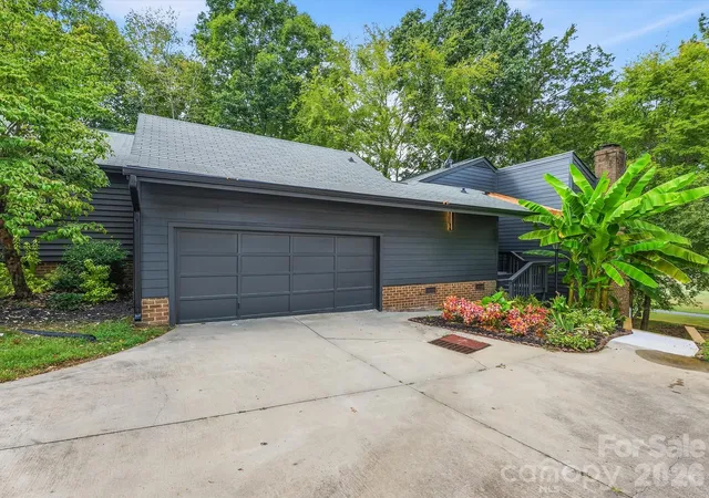 Townhouse for sale at 8923 St Croix Ln, Charlotte, NC 28277 | MLS# 4413559